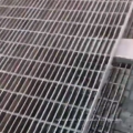 Barbecue grill with wire mesh, galvanized welded wire mesh
